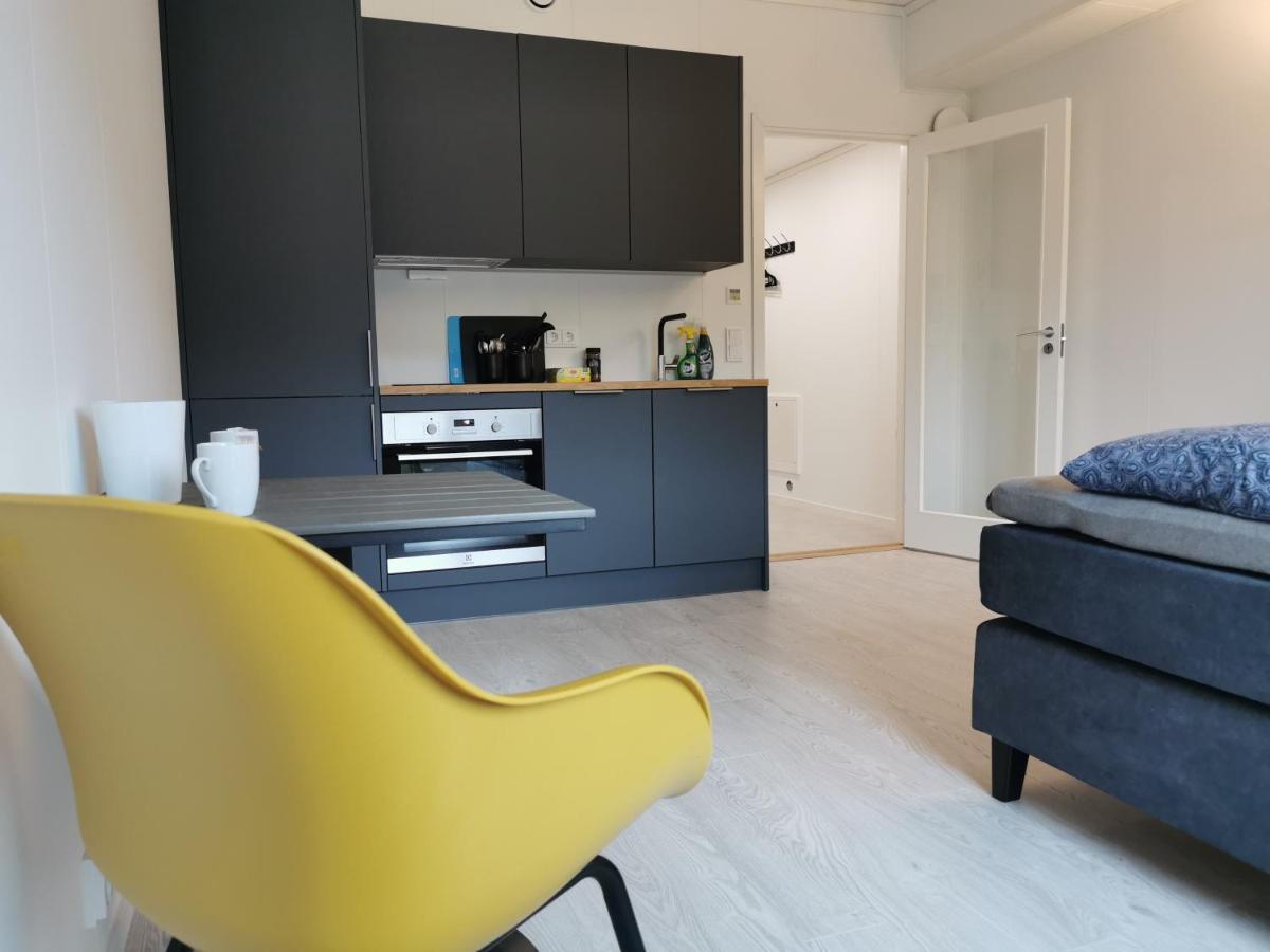Lofoten Studio Apartment, Vestermyrveien 11 Svolvær Extérieur photo