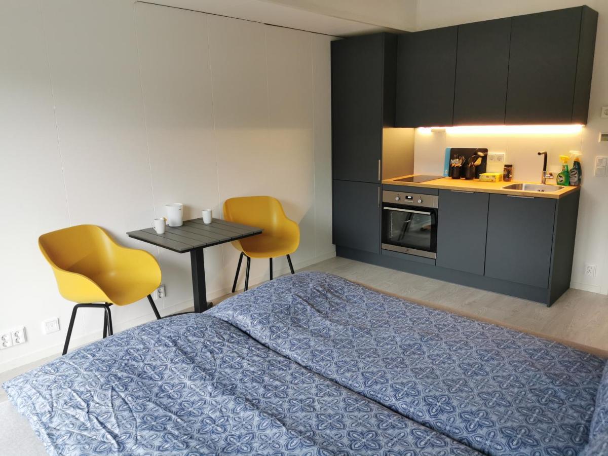 Lofoten Studio Apartment, Vestermyrveien 11 Svolvær Extérieur photo