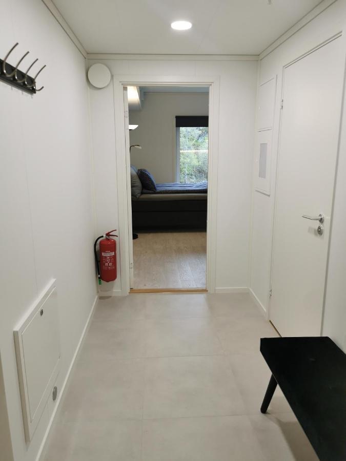 Lofoten Studio Apartment, Vestermyrveien 11 Svolvær Extérieur photo