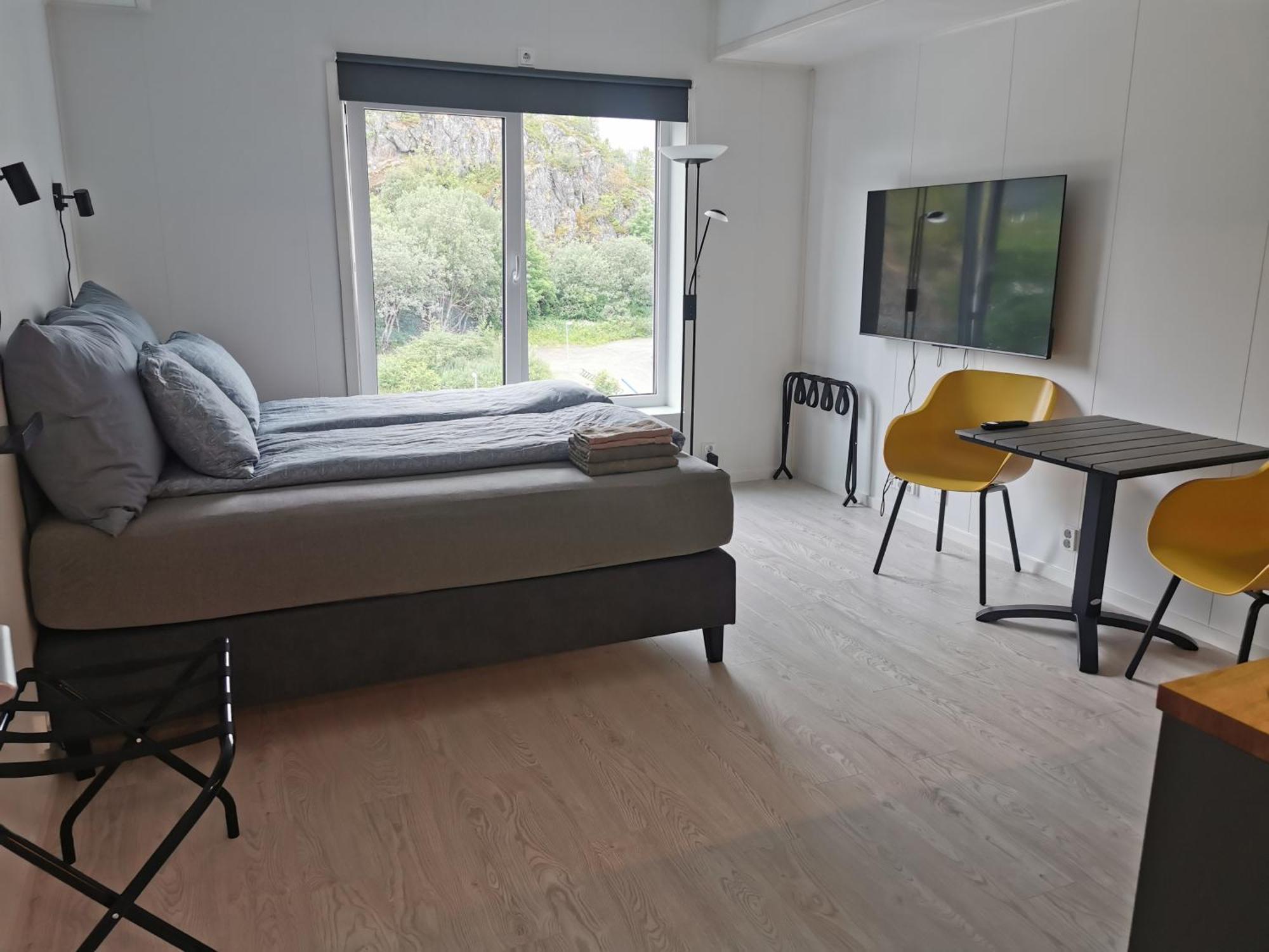 Lofoten Studio Apartment, Vestermyrveien 11 Svolvær Extérieur photo